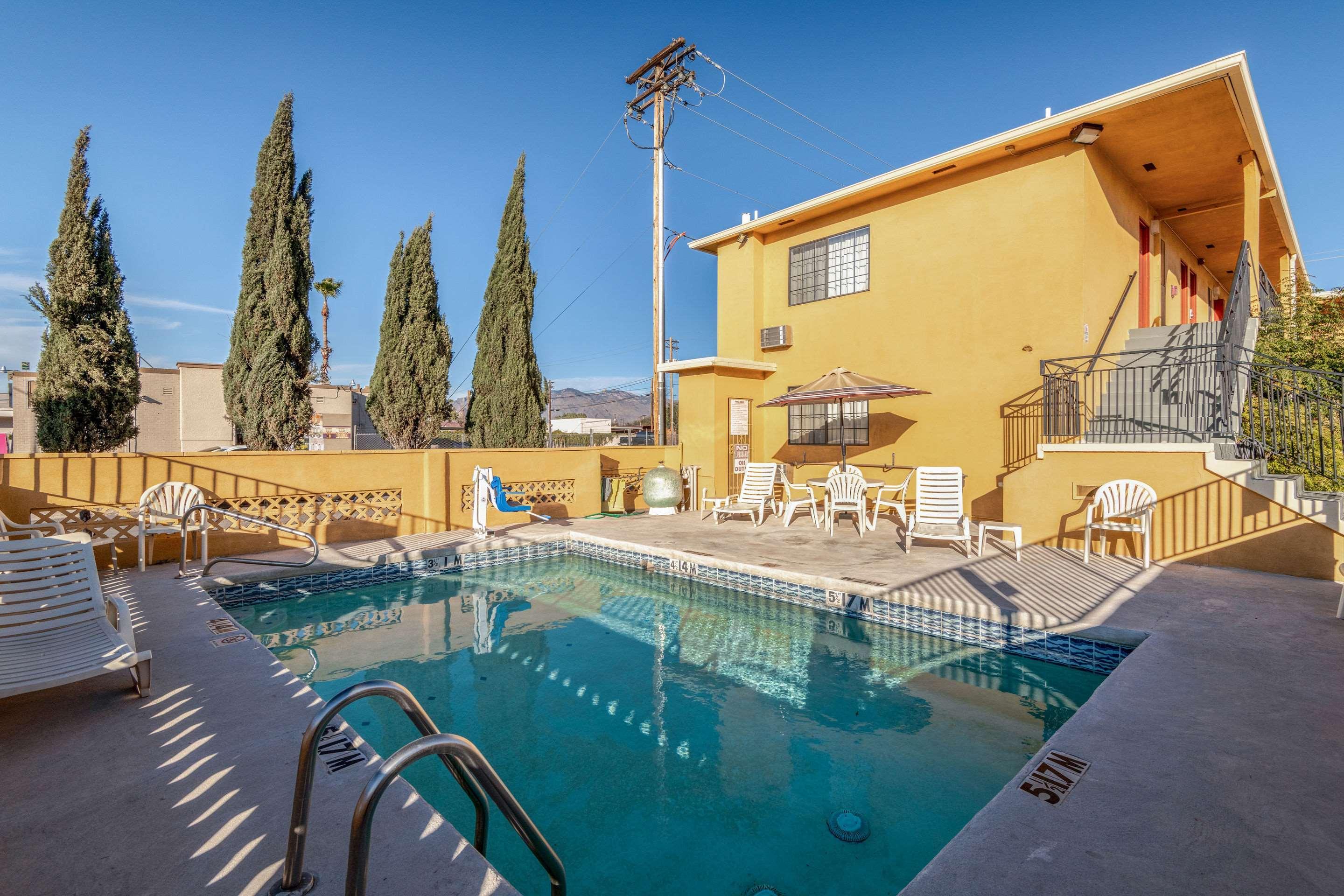 Econo Lodge University Tucson Eksteriør bilde